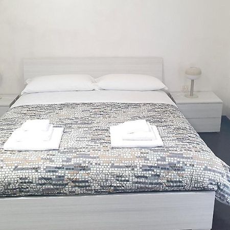 Star House - Bari Centro Apartment Bagian luar foto